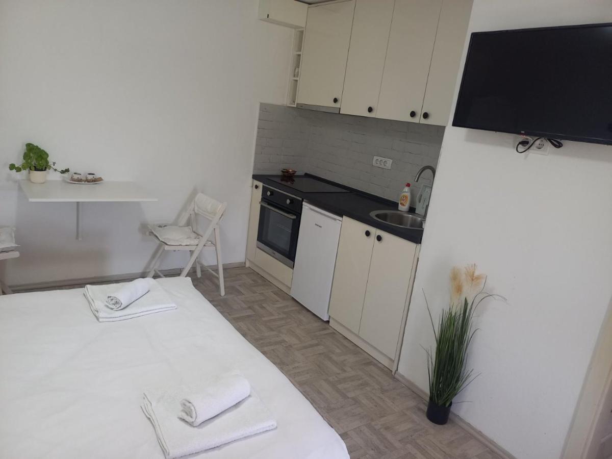 Apartman Flora Vrdnik Zewnętrze zdjęcie